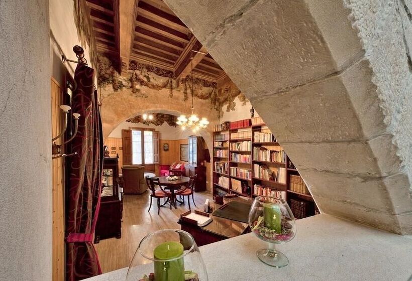 בית מלון כפרי Casa Ceremines