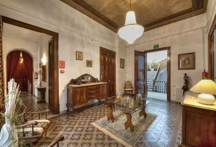 Hotelli Casa Ceremines