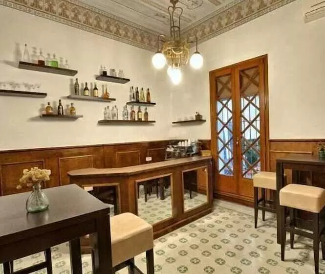 Hotelli Casa Ceremines