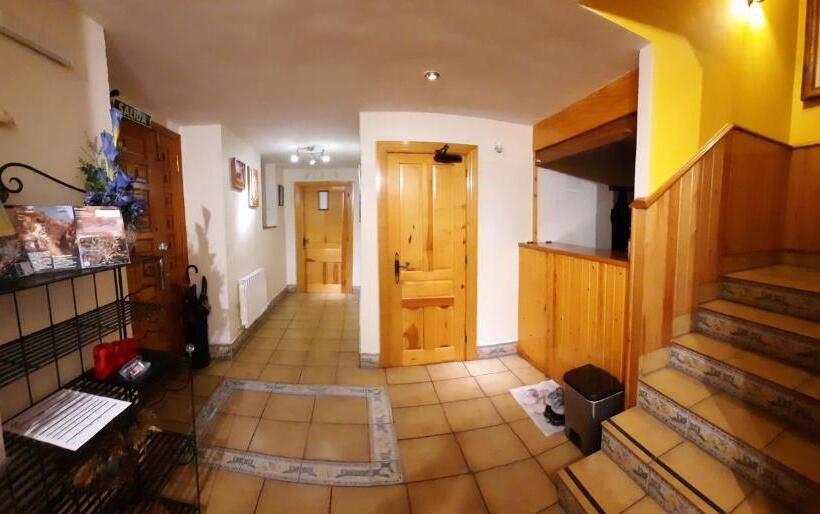 בית מלון כפרי Casa Escolano