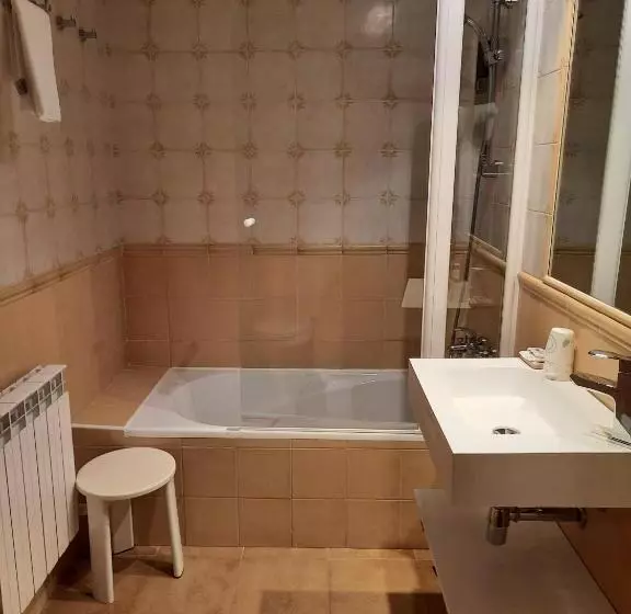 هتل Casa Escolano