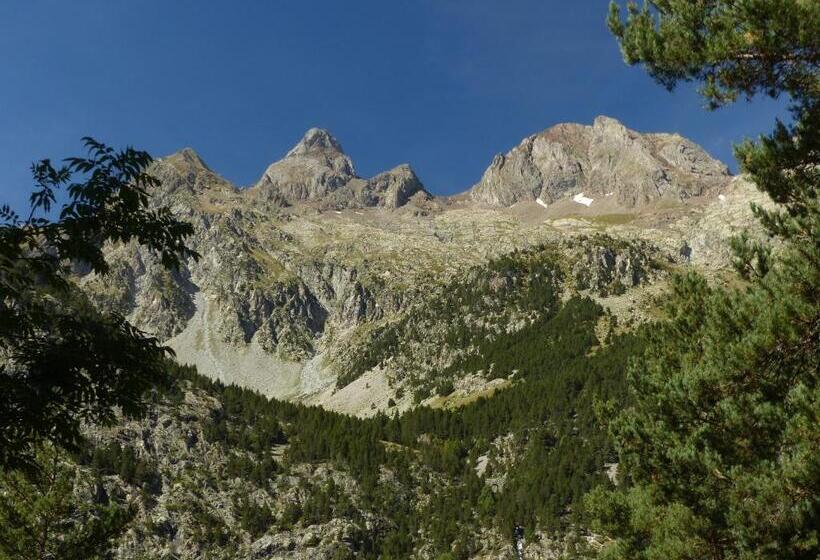 בית מלון כפרי Casa Escolano