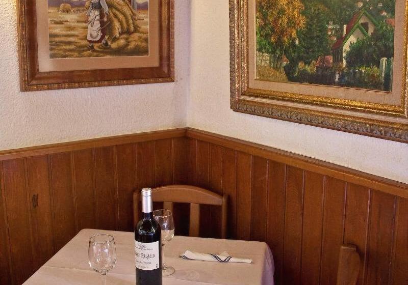 ホテル Hostal La Maya