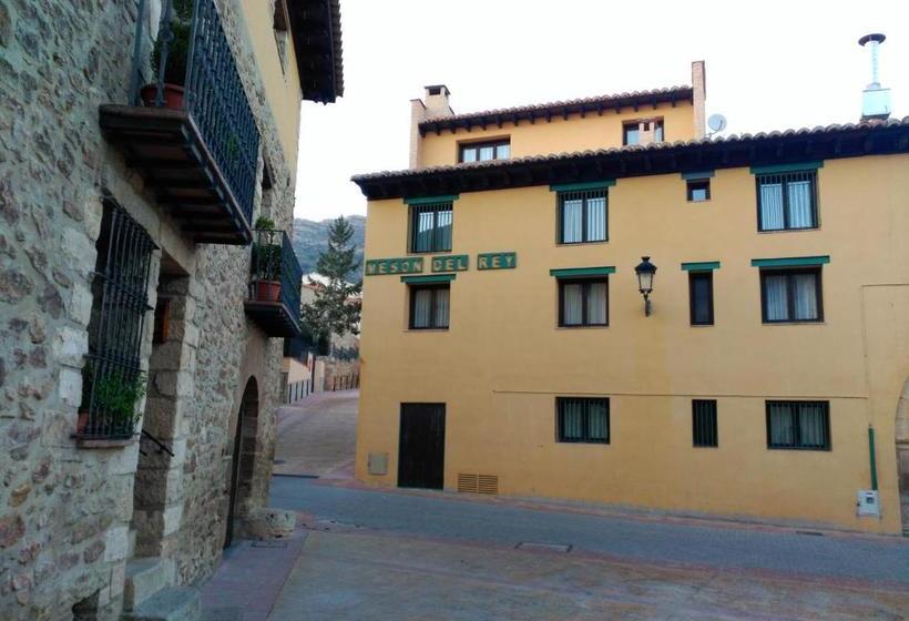 Отель Hostal Mesón Del Rey