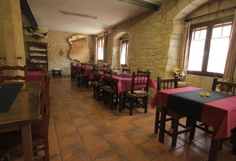 Отель Hostal Mesón Del Rey