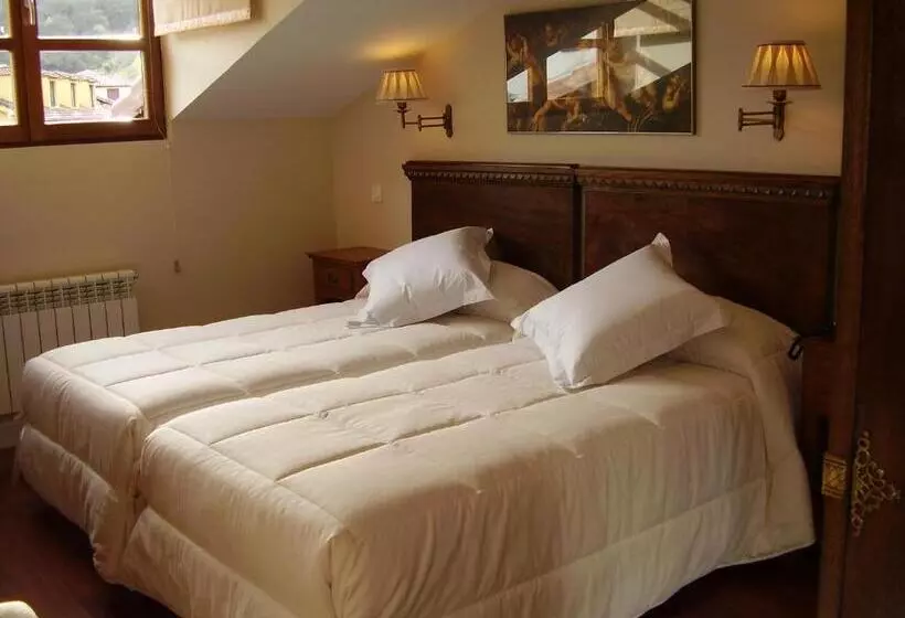 ホテル La Casona De Don Santos