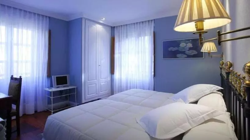 ホテル La Casona De Don Santos