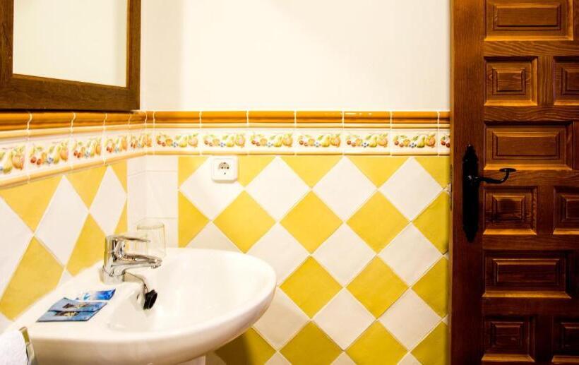 Отель Posada Del Tio Juanón