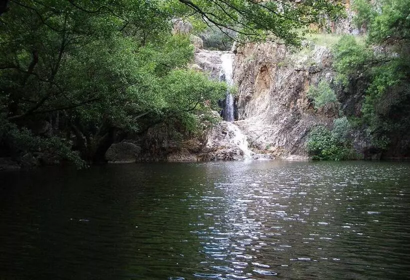 هتل Rural La Cimbarra