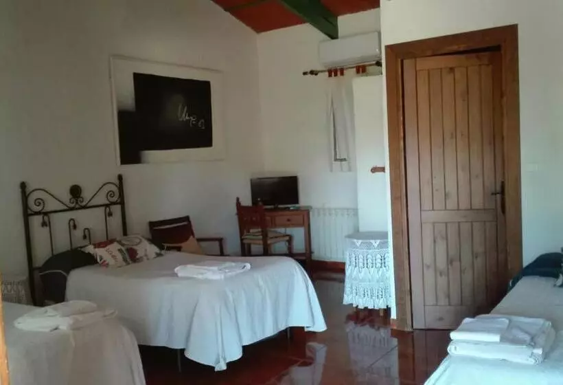 هتل Rural La Cimbarra