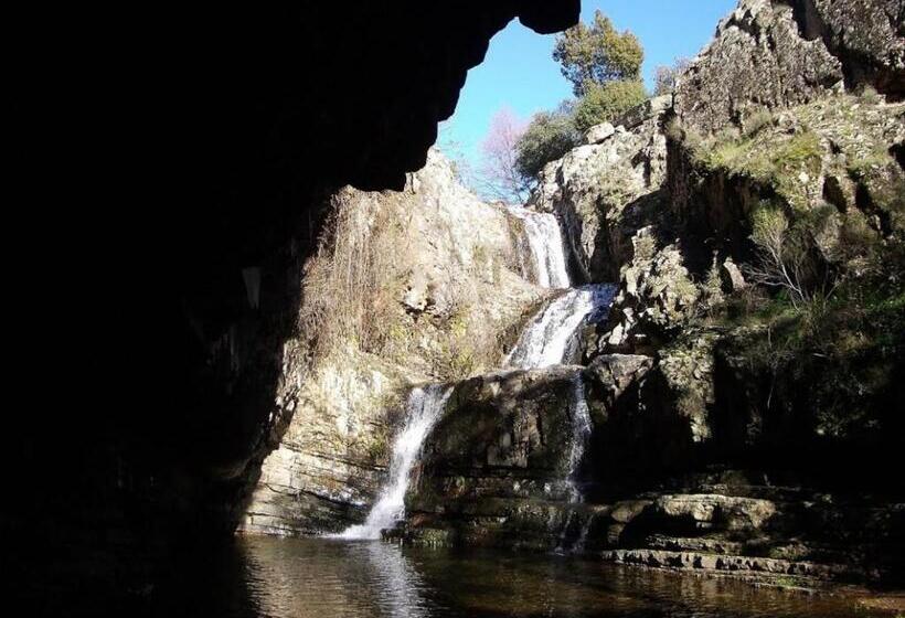 בית מלון כפרי Rural La Cimbarra