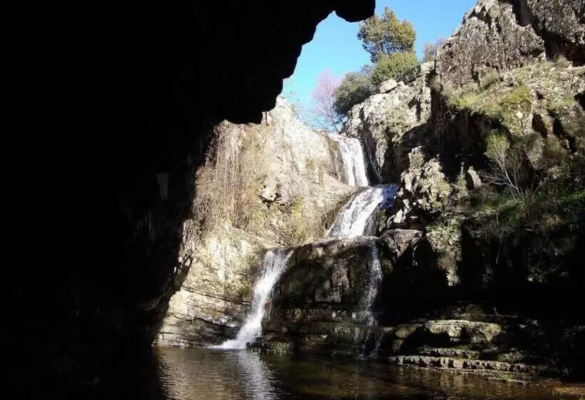 هتل Rural La Cimbarra
