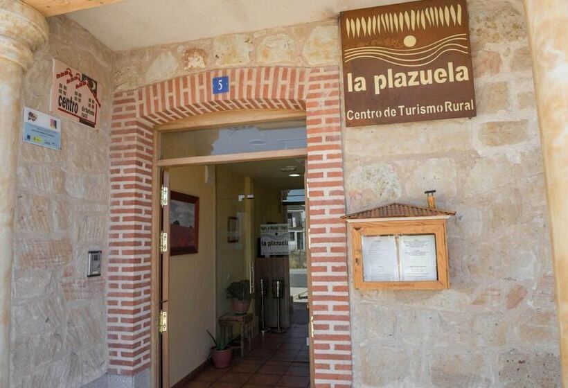هتل Rural La Plazuela