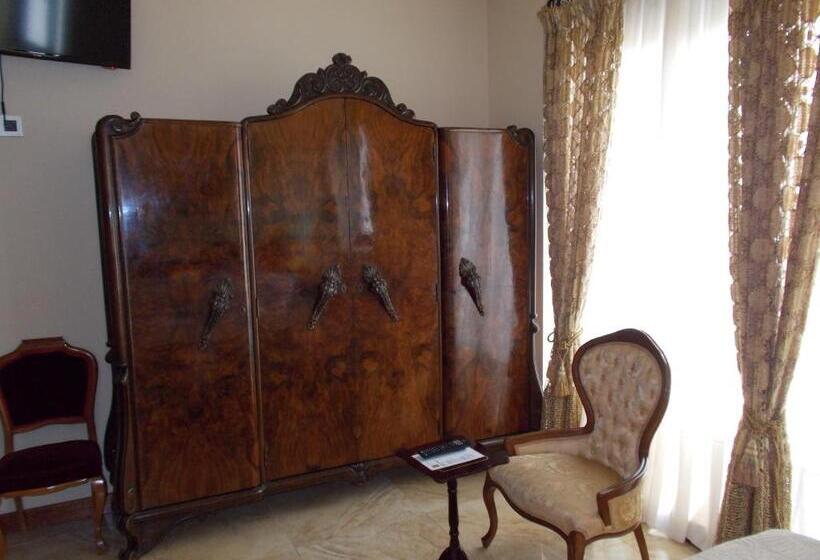 호텔 Rural Las águedas