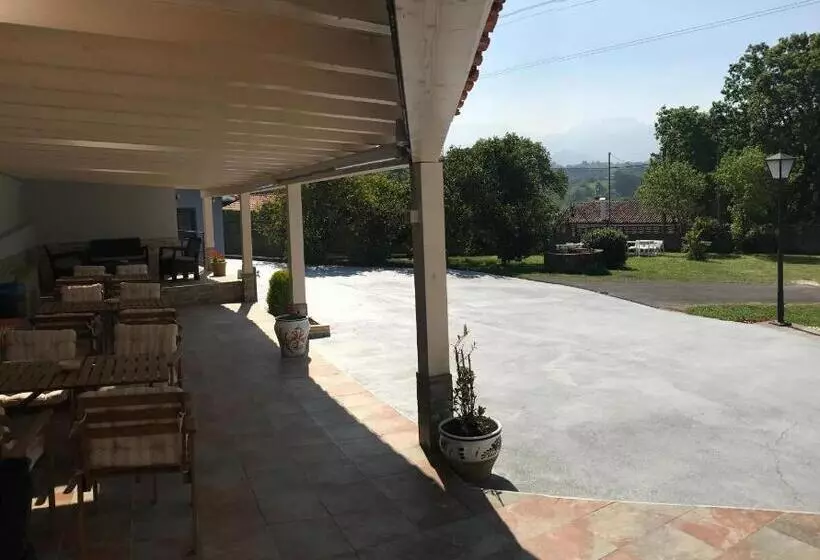 Hotelli Sebreñu
