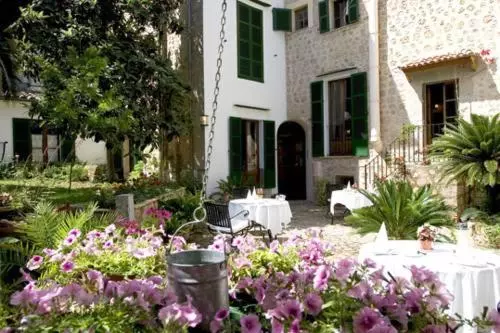 هتل Turismo De Interior S Ardeviu
