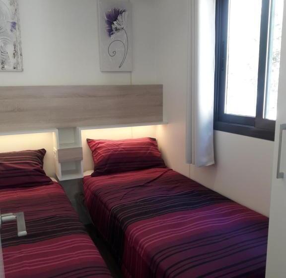 إقامة Bungalow Camping Trevélez