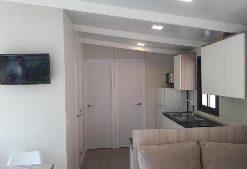 إقامة Bungalow Camping Trevélez