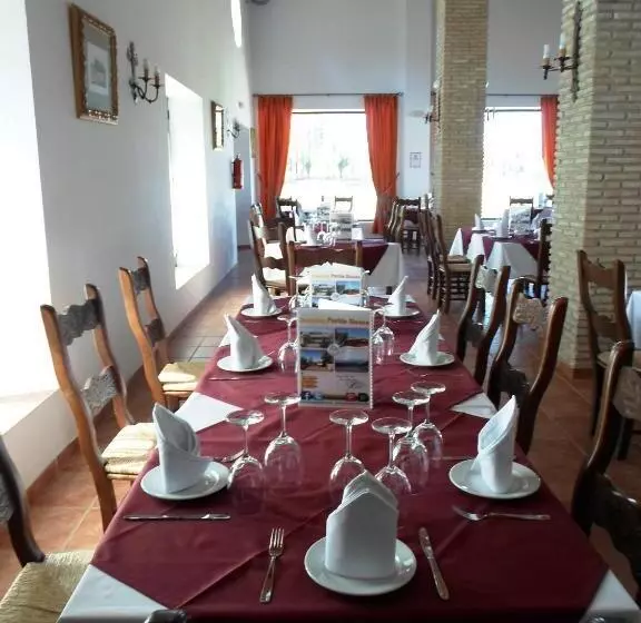 Residence Complejo Pueblo Blanco