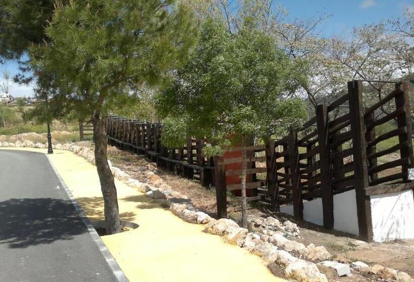 レジデンス Complejo Pueblo Blanco