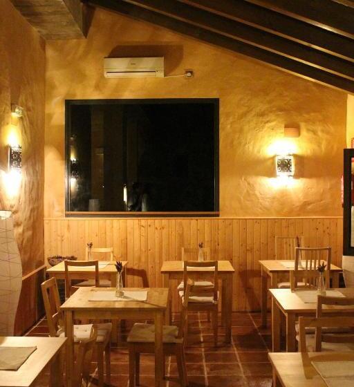 اقامتگاه Molinos De Fuenteheridos