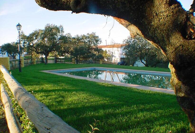 منتجع Finca Dehesa Tres Riveros