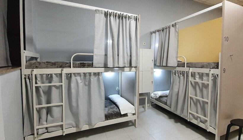 Albergue Turistico La Credencial   Hostel