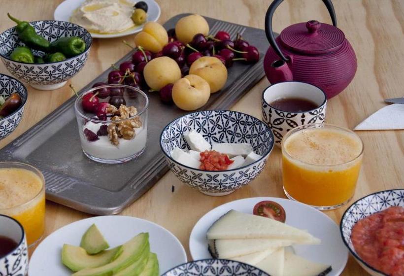 تختخواب و صبحانه Zalamera Bnb