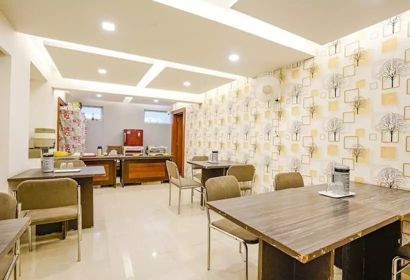 Fabhotel Panchsheel