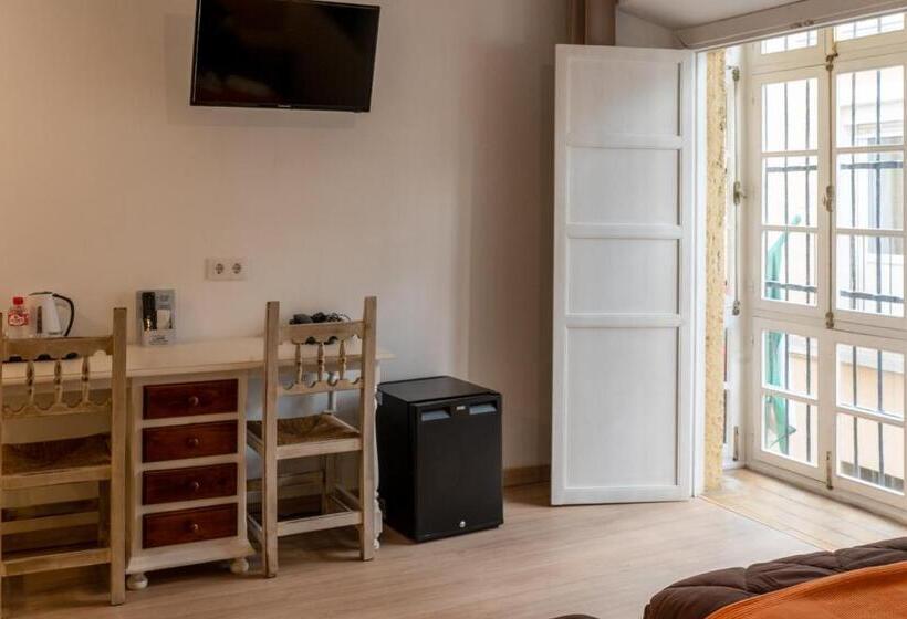 هتل Alquimia Cadiz