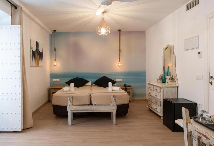 هتل Alquimia Cadiz