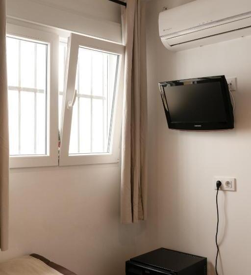 هتل Alquimia Cadiz