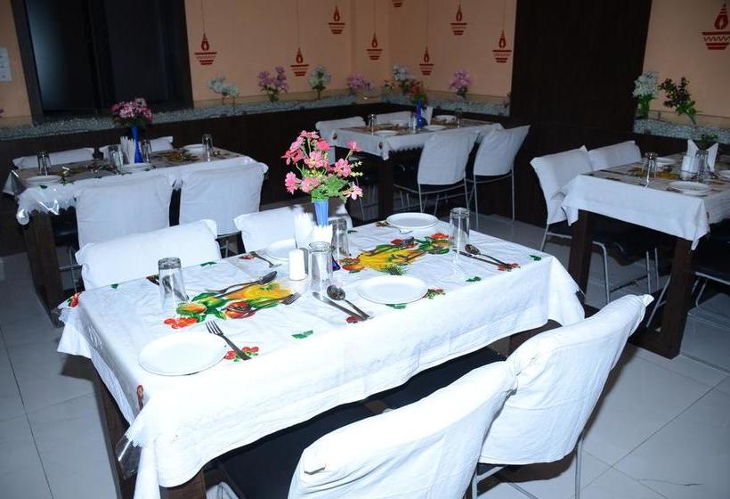 בית מלון כפרי Ar Excellency