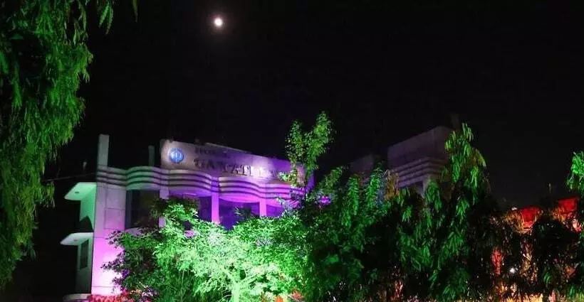 Hotelli Ganpati Palace