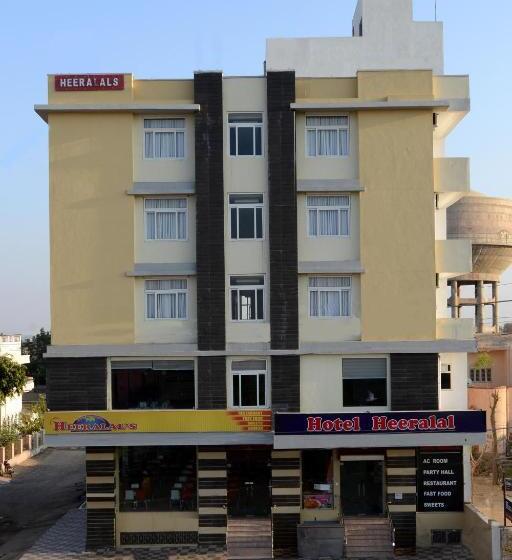 Hotelli Heeralal