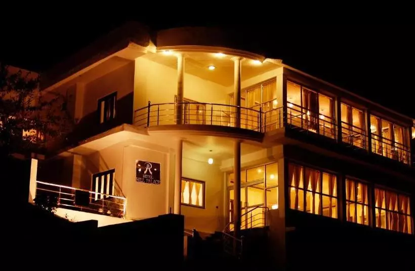 هتل Hill Palace