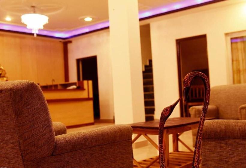 בית מלון כפרי Hill Palace