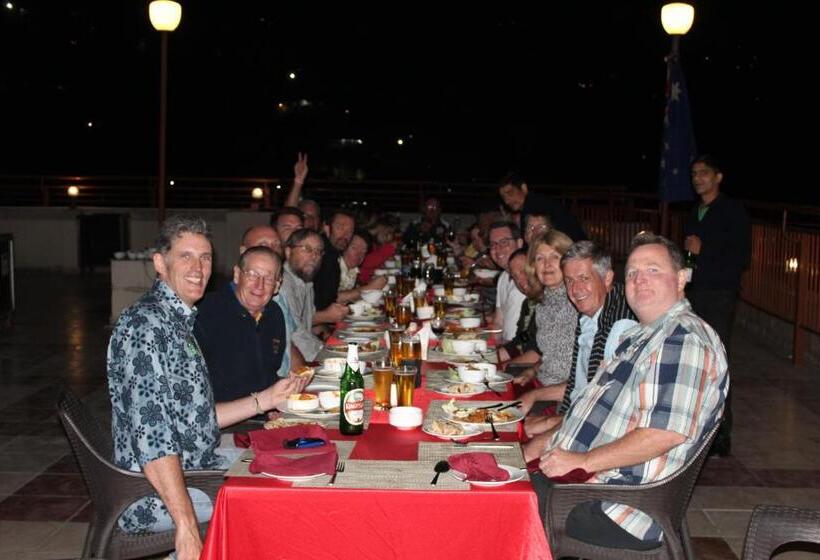 בית מלון כפרי Inclover A Peaceful Retreat