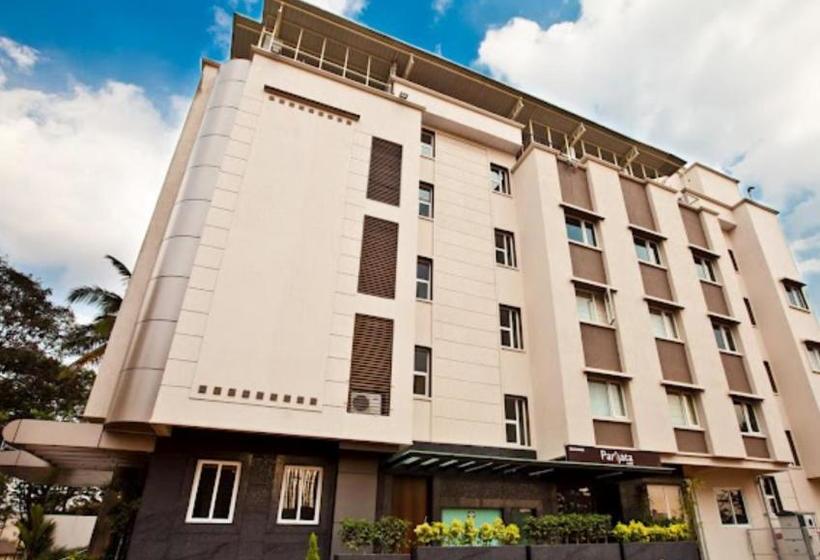 ホテル Mallige Residency