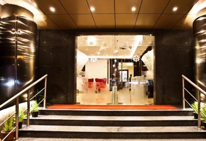 ホテル Mallige Residency