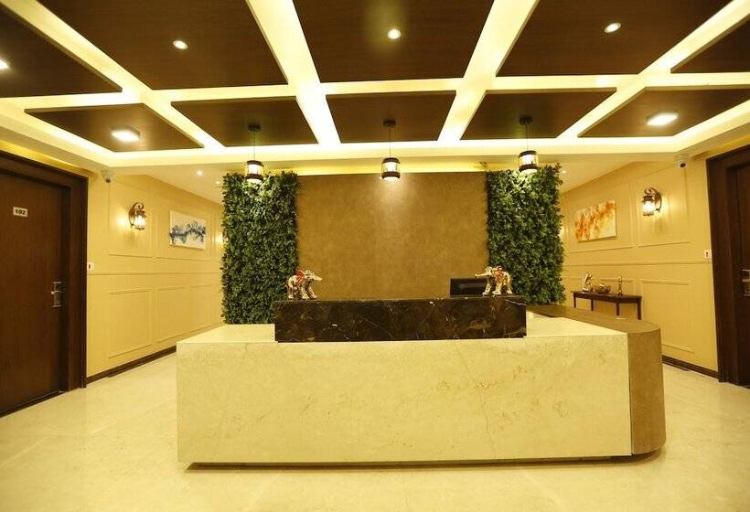 هتل Maple Inn