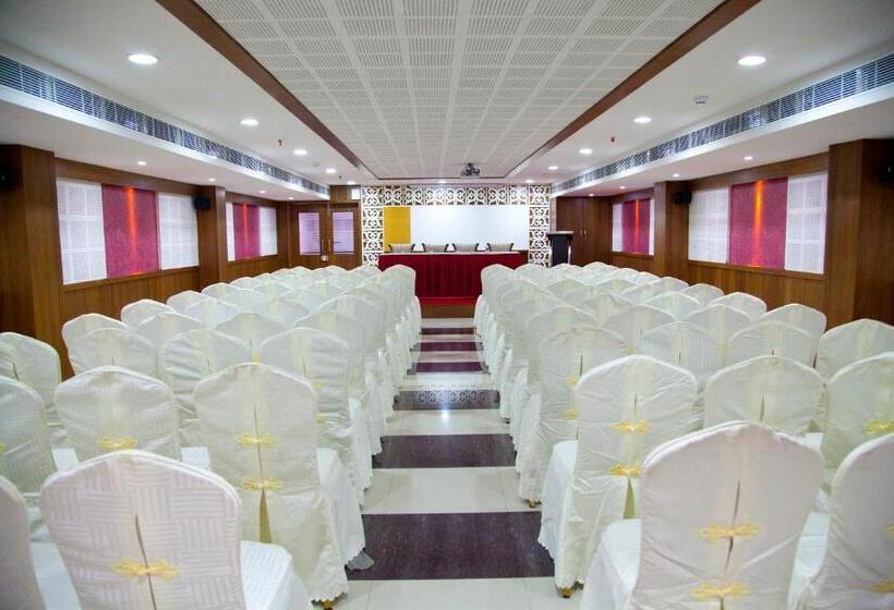 ホテル Prince Gardens