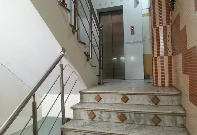هتل Richmond Inn Guest House