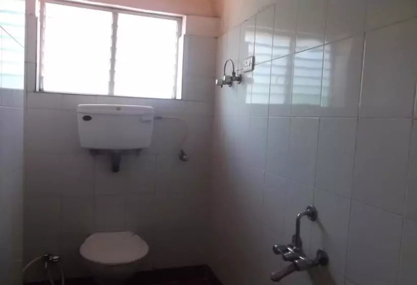 ホテル Sahyadri