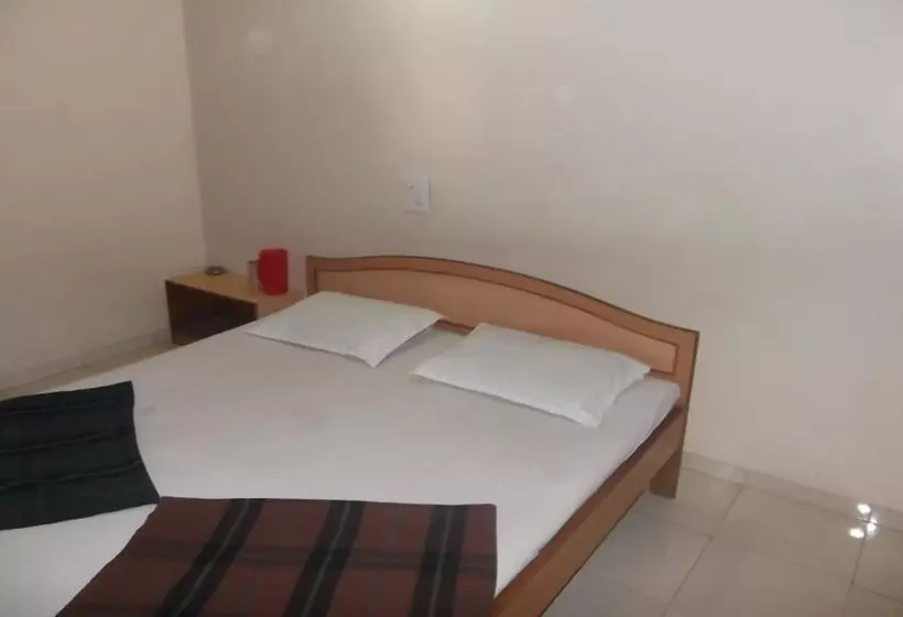ホテル Sahyadri
