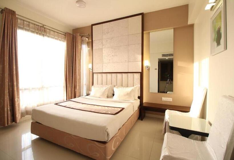 בית מלון כפרי Executive Silver Inn