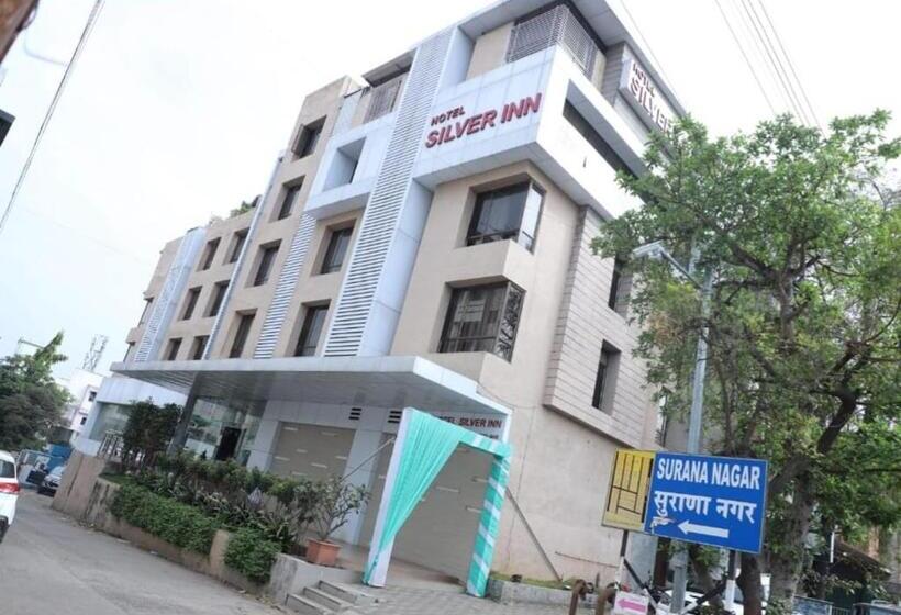 בית מלון כפרי Executive Silver Inn