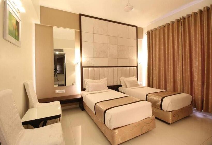 בית מלון כפרי Executive Silver Inn