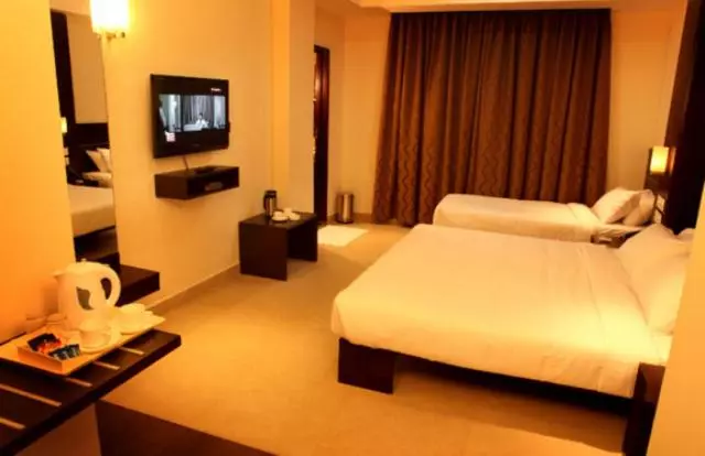 Hotel Sunflower