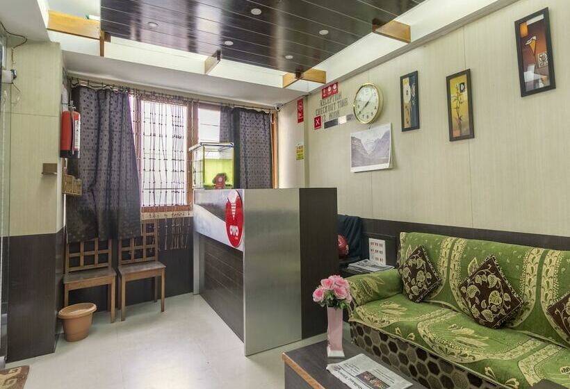 בית מלון כפרי Collection O Eden Residency